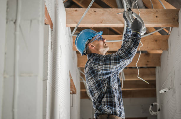 Best Emergency Electrical Repair  in Cambridge, IL