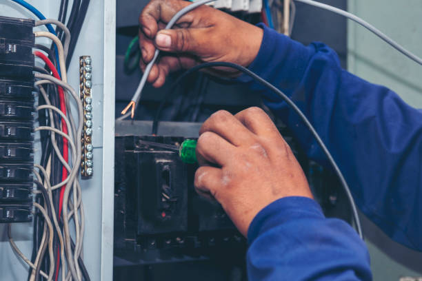 Best Electrical Troubleshooting Services  in Cambridge, IL